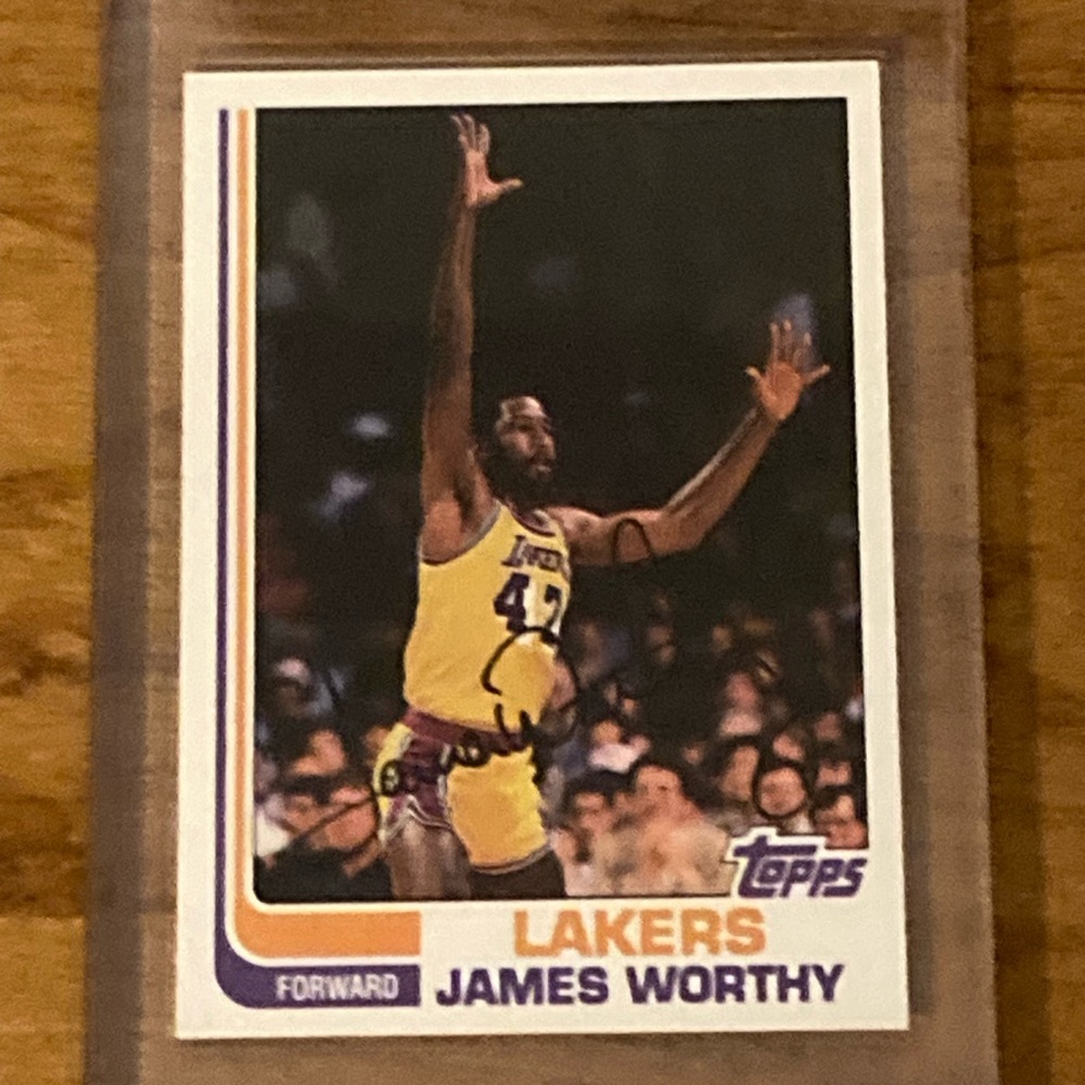 Topps Lakers James Worthy Card - Yellow and Purple